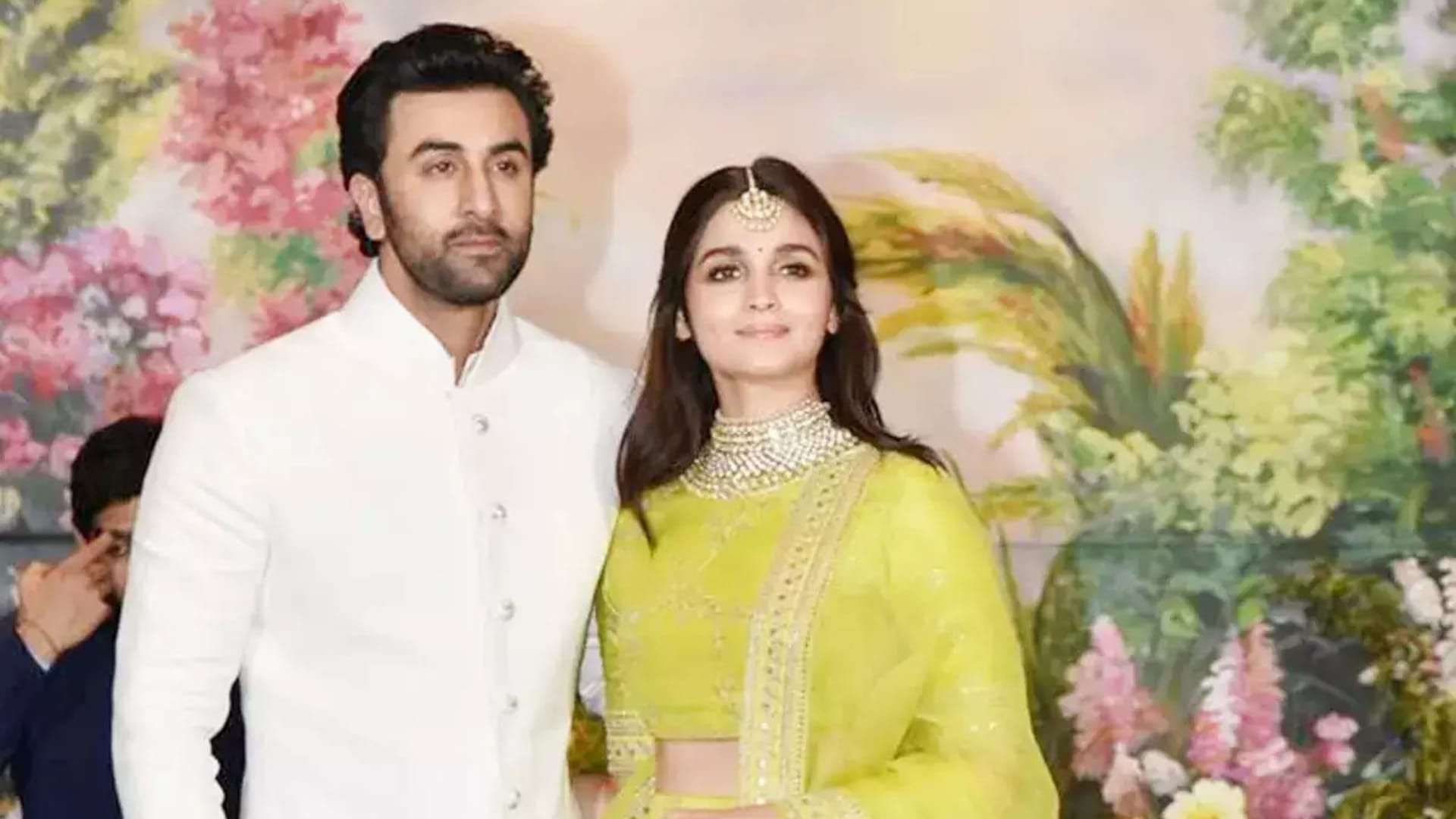 These stars have been trolled for their partner Rakhi Sawant adil durrani Shlipa Shetty Alia Bhatt