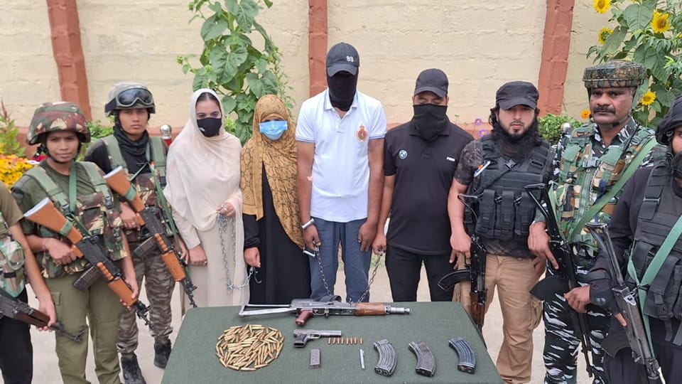 jammu kashmir news: bandipora Terror module busted: Hybrid terrorist arrested with weapons in Bandipora