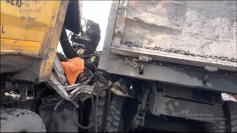 Coal loaded truck collided with break down trailer