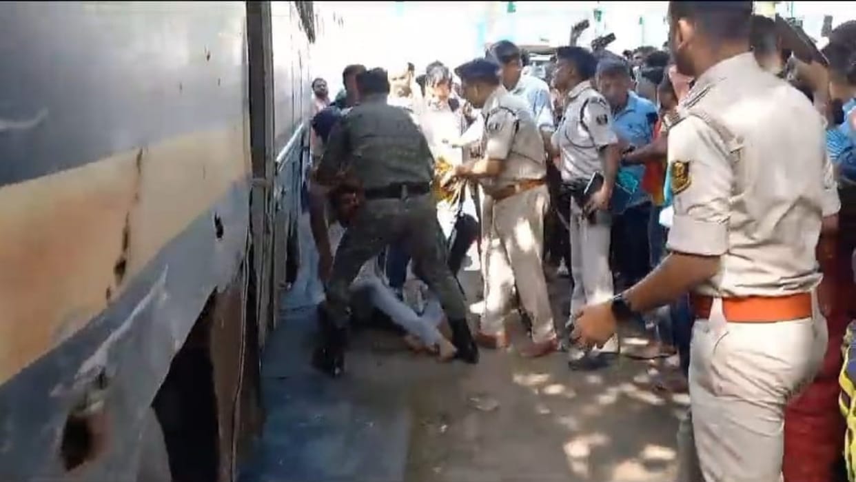 Indiscriminate firing in Samastipur court premises; 2 injured including liquor businessman