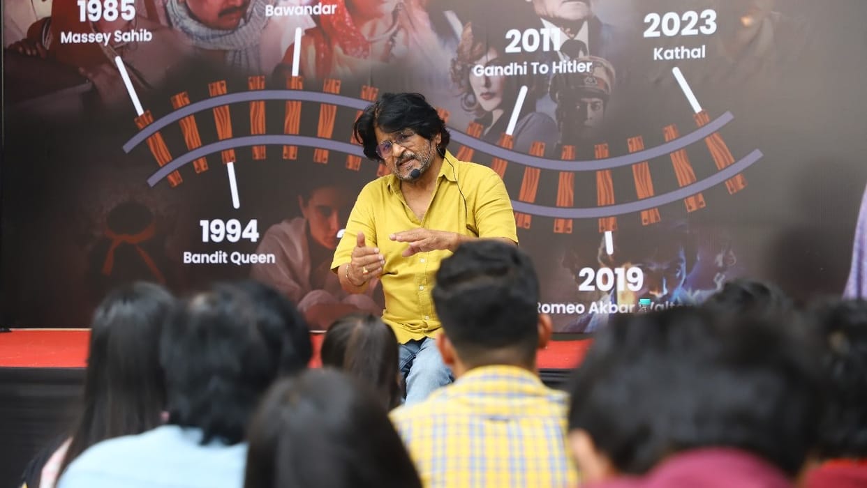 raghubir yadav training in indore