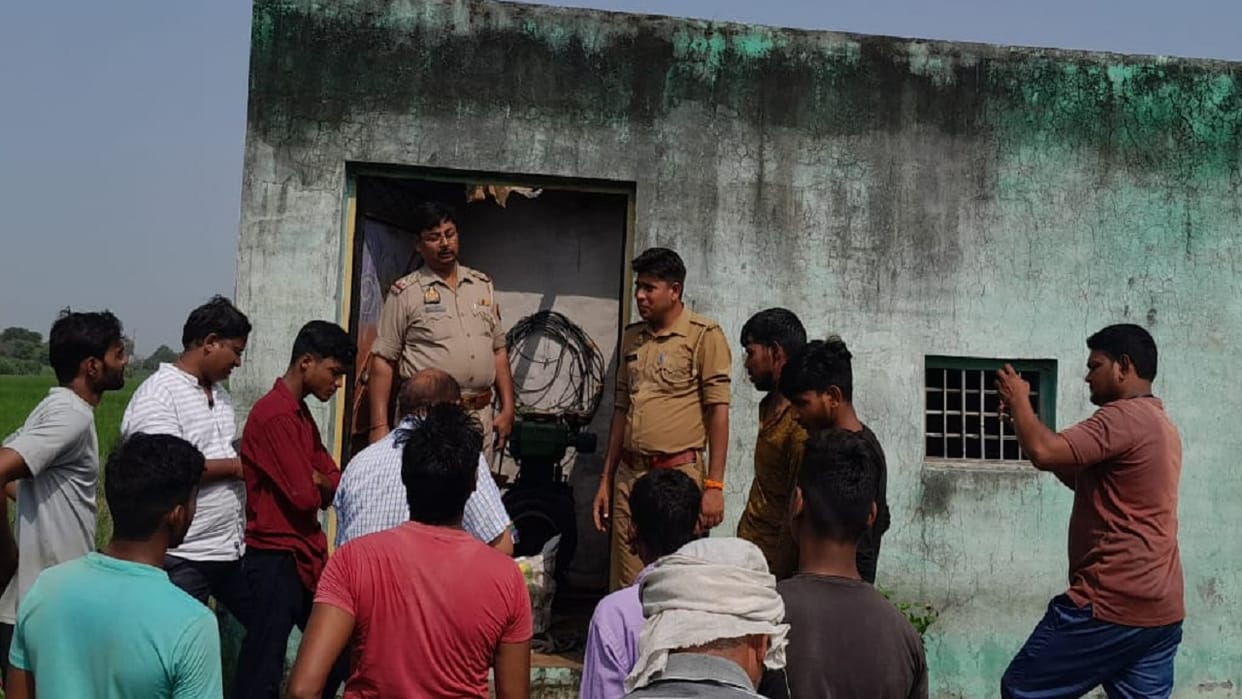 Three farmers who entered well in Bulandshahr died after fainting