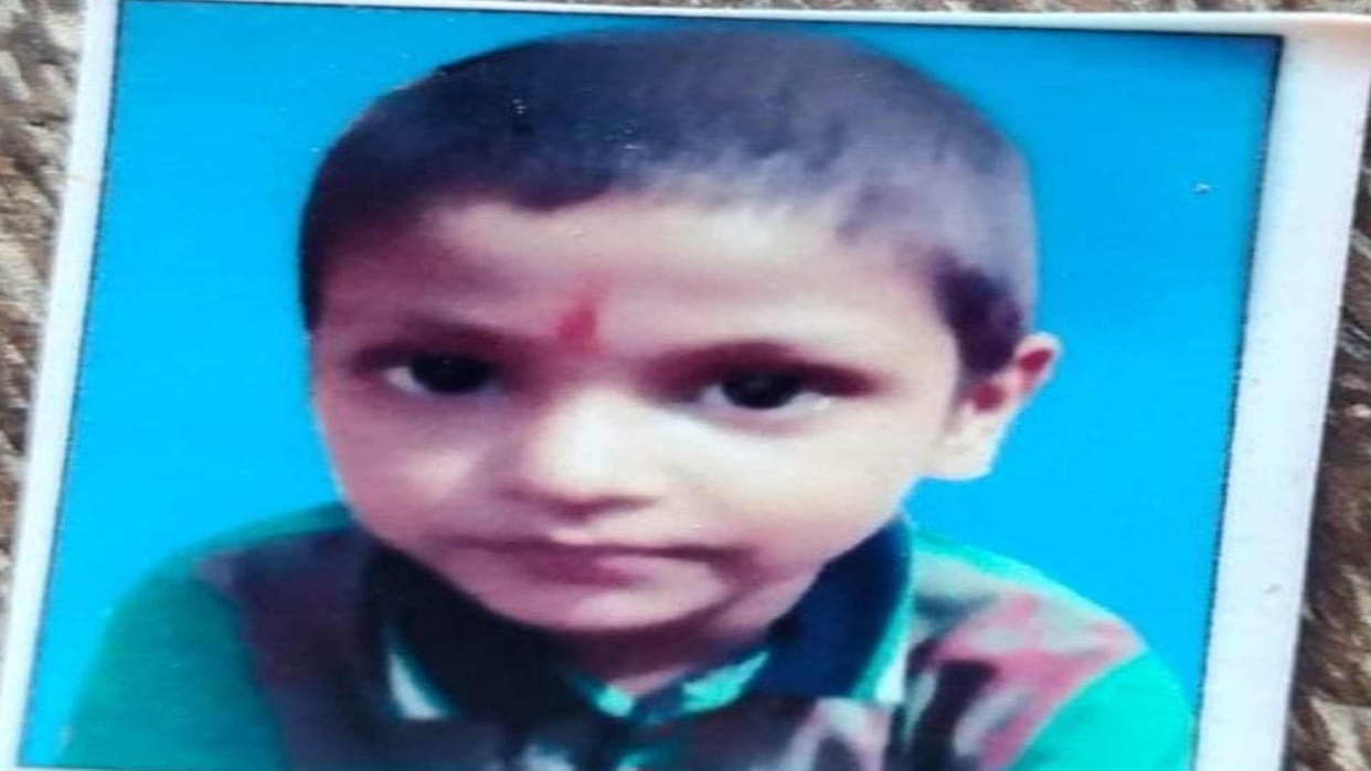 Innocent boy dies due to tile house collapse in Gorakhpur
