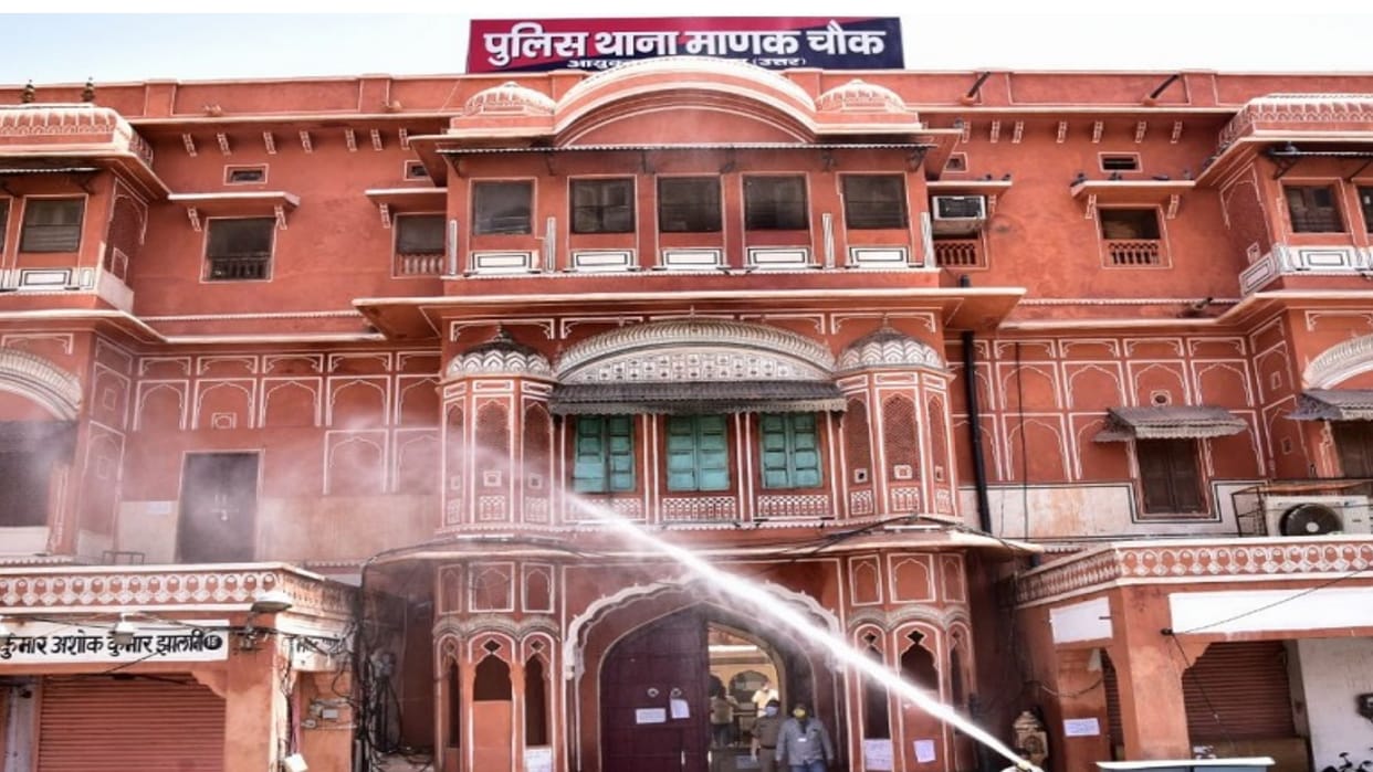 Jaipur Judge reports sons shoe stolen in Manak Chowk police station Police is looking for shoe by register FIR