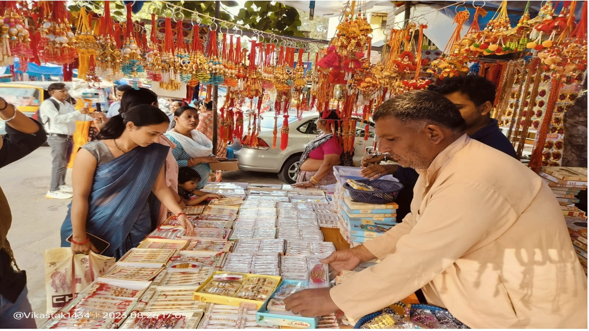 Ajmer See the pictures of the beautiful market decorated with rakhis Decorated market on Raksha Bandhan