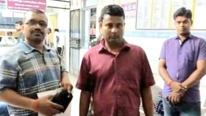 Bihar News : Bihar Police Constable died withing 48 hour of father death, its not father daughter love