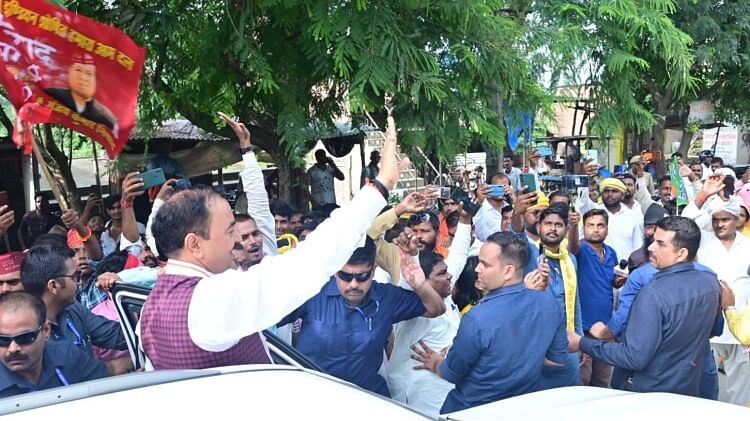 Ghosi By Election: सपा की साइकिल पंचर, आजमगढ़ में डिप्टी सीएम केशव बोले- घोसी में खिलेगा कमल