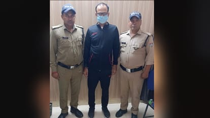 Dehradun registry fraud Advocate Virmani filed bail application in sessions court
