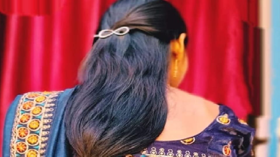Case registered against sister in law under other sections including blackmailing on complaint of youth in Del