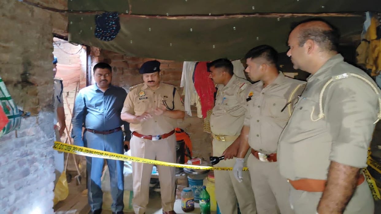 The family got stuck in suppressing the incident and hiding the dead body