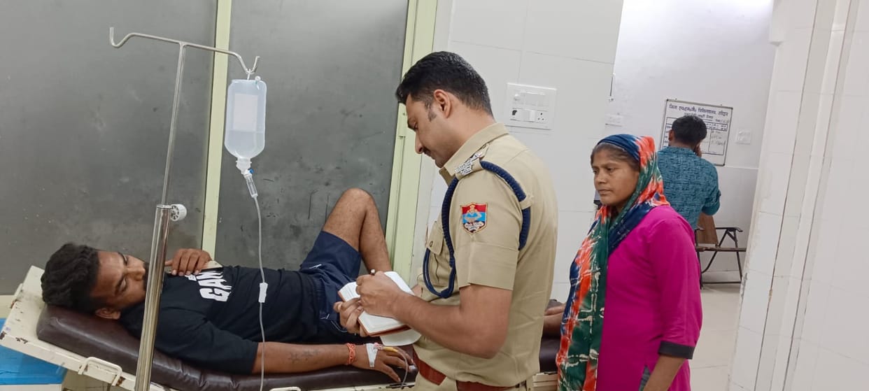 Controversy over love affair youths dispute fired in Sidcul Late night one injured haridwar Uttarakhand news