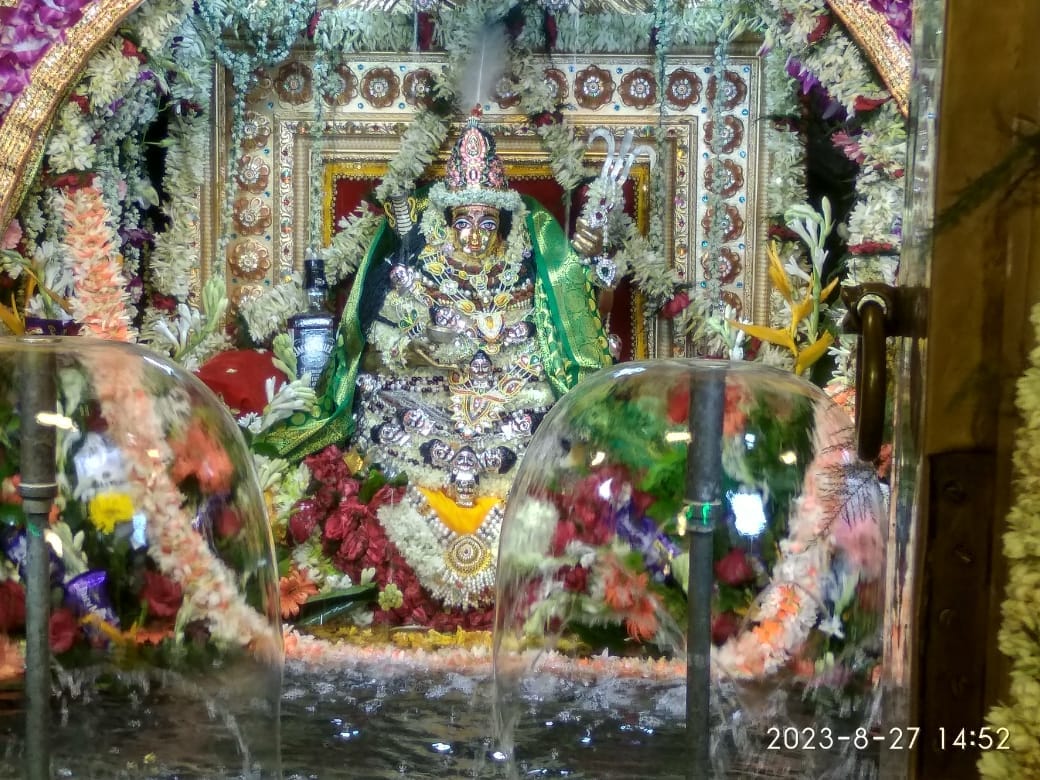 Batuk Bhairav mandir was amazed by Jal Vihar Shringar devotees were delighted to see Baba