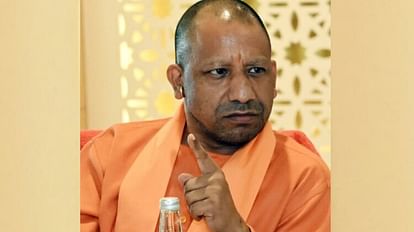 CM yogi said, there should be no display of weapons on Chehallum