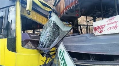 Rampur Bushahar Hrtc Bus and Private Bus accident near Mehta Stone Crusher three Injured