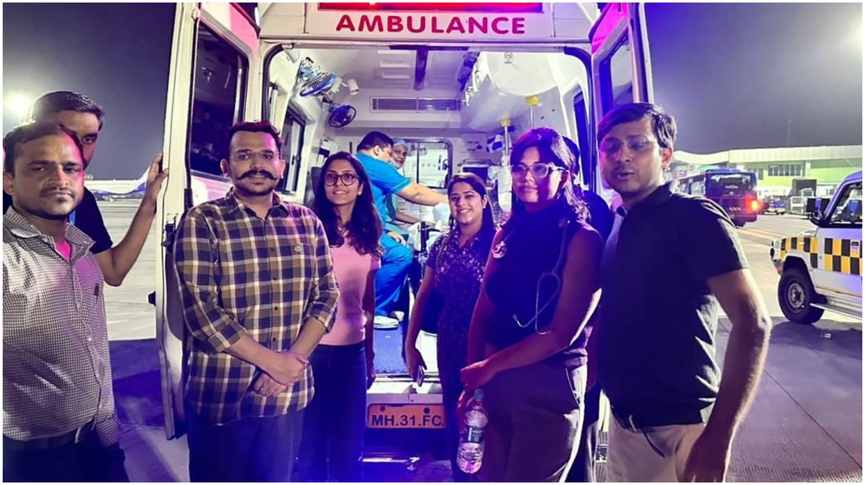 AIIMS Doctors On Bengaluru Delhi Vistara Flight Revive 2-Yr-Old Baby Who Stopped Breathing Mid-Air