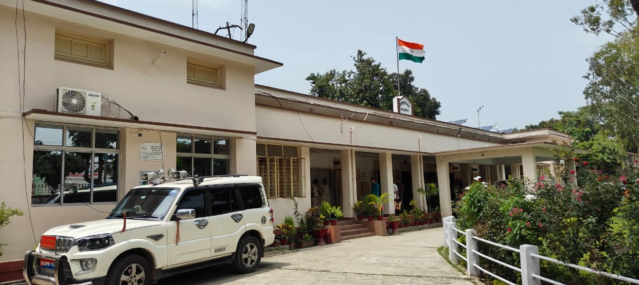 BIHAR NEWS : Deadly attack on old man near DM office in Begusarai, Crime News in Hindi. bihar police