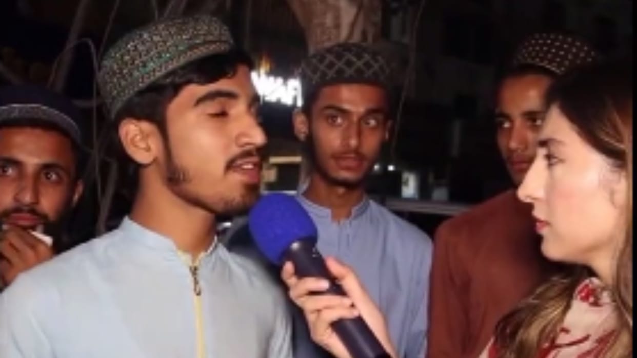 Pakistani man says moon and sun rotate around the earth and people are trolling him now