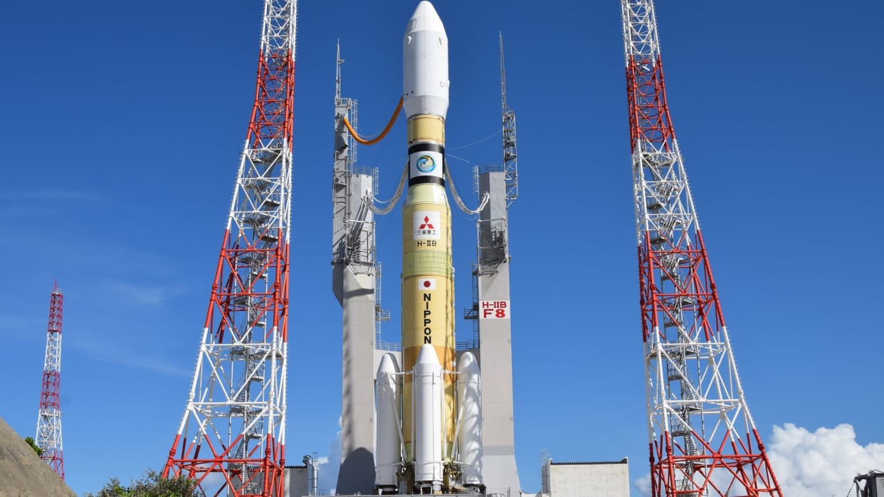 japan moon mission suspended due to bad weather know details