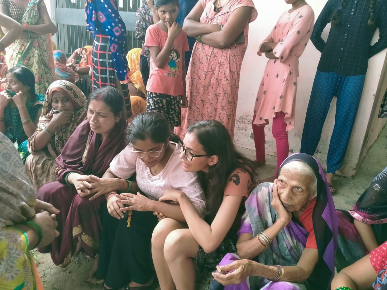 Tragic incident before Raksha Bandhan, Sister was drowning in Ganges, only brother drowned to save her