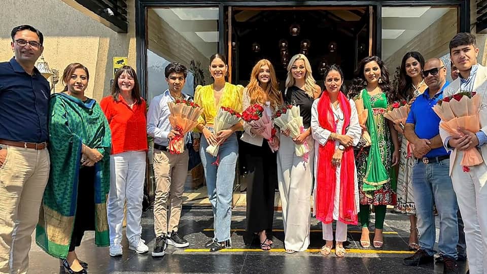 kashmir: Miss World 2023 Karolina Bielawska being welcomed upon her arrival in Srinagar