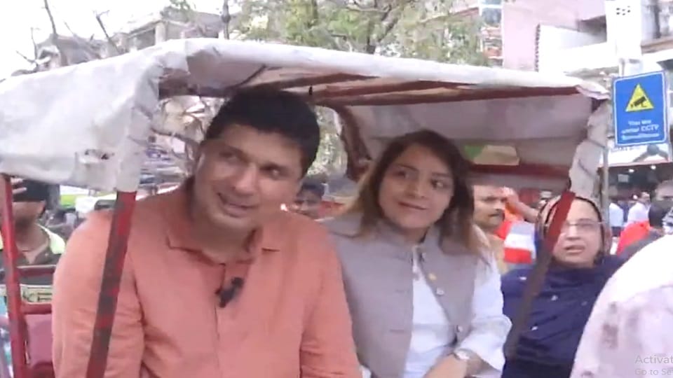 Mayor Shelly Oberoi and Minister Saurabh Bhardwaj reviewed preparations for G 20 Summit