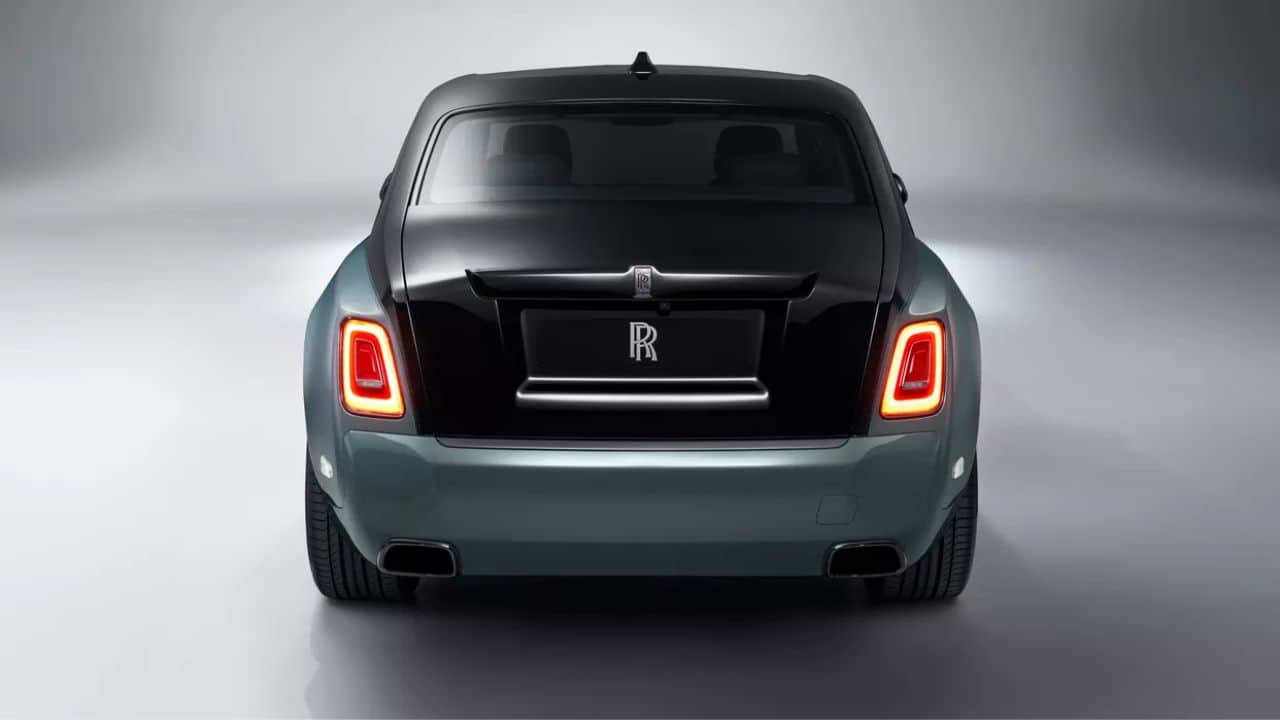 Rolls Royce Phantom is included in the safest luxury cars, know the price and features
