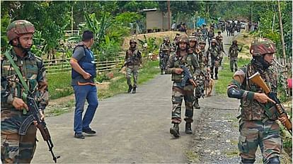 Manipur: Firing between miscreants and security forces in Bishnupur, four injured, weapons recovered