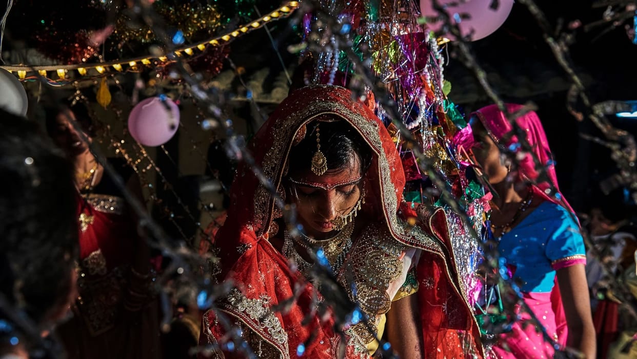 child marriage cases increase after corona lockdown in maharashtra reason mobile said woman commission chief