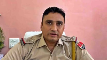 In Churu, the goons thrashed a young man naked for protesting against the sale of illegal liquor