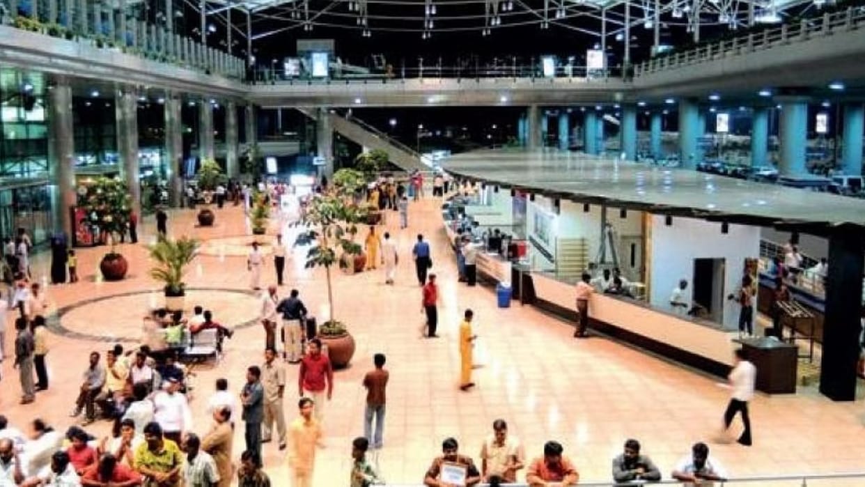 hyderabad rajiv gandhi international airport police received bomb threat found nothing in search