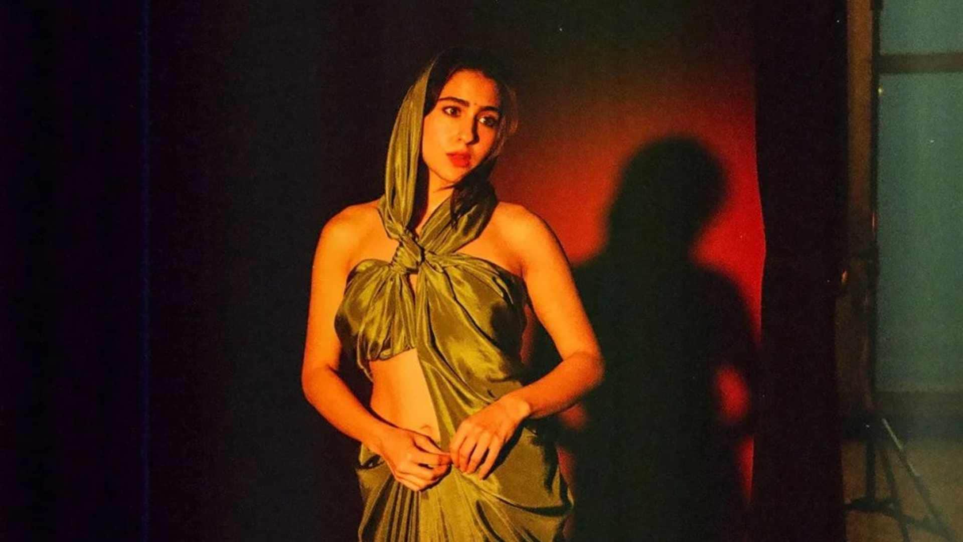 Sara Ali Khan metro in dino actress takes a dig at Janhvi kapoor by latest  post netizens reacts like this