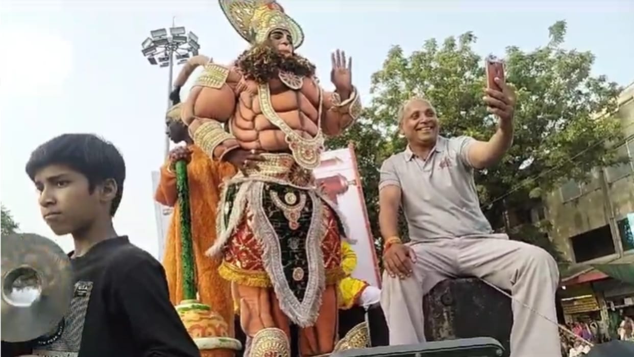 Agar Malwa: Agar Malwa became Shivamay on the last Monday of Sawan, Baba Baijnath ride came