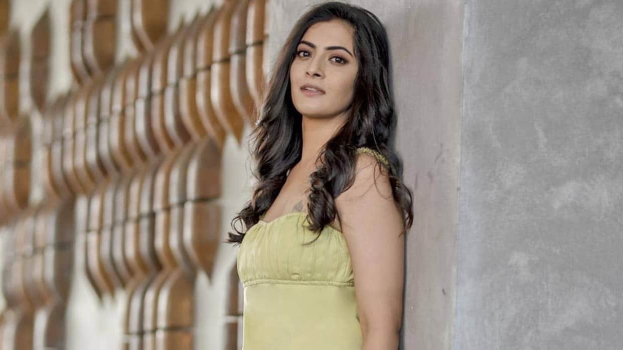 South Actress Varalaxmi Sarathkumar Break Silence on NIA Summoning Report Shared Note on Social Media