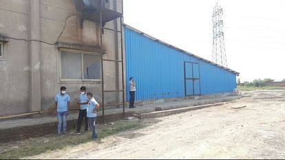 Morena News: many laborers died due to leakage of poisonous gas in the factory, officials reached the spot