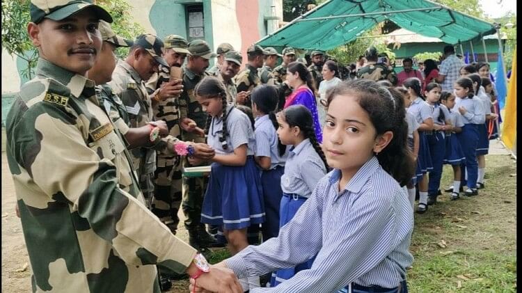 jammu kashmir: little girls tying rakhi to jawans guarding borders of nation and distributed sweets