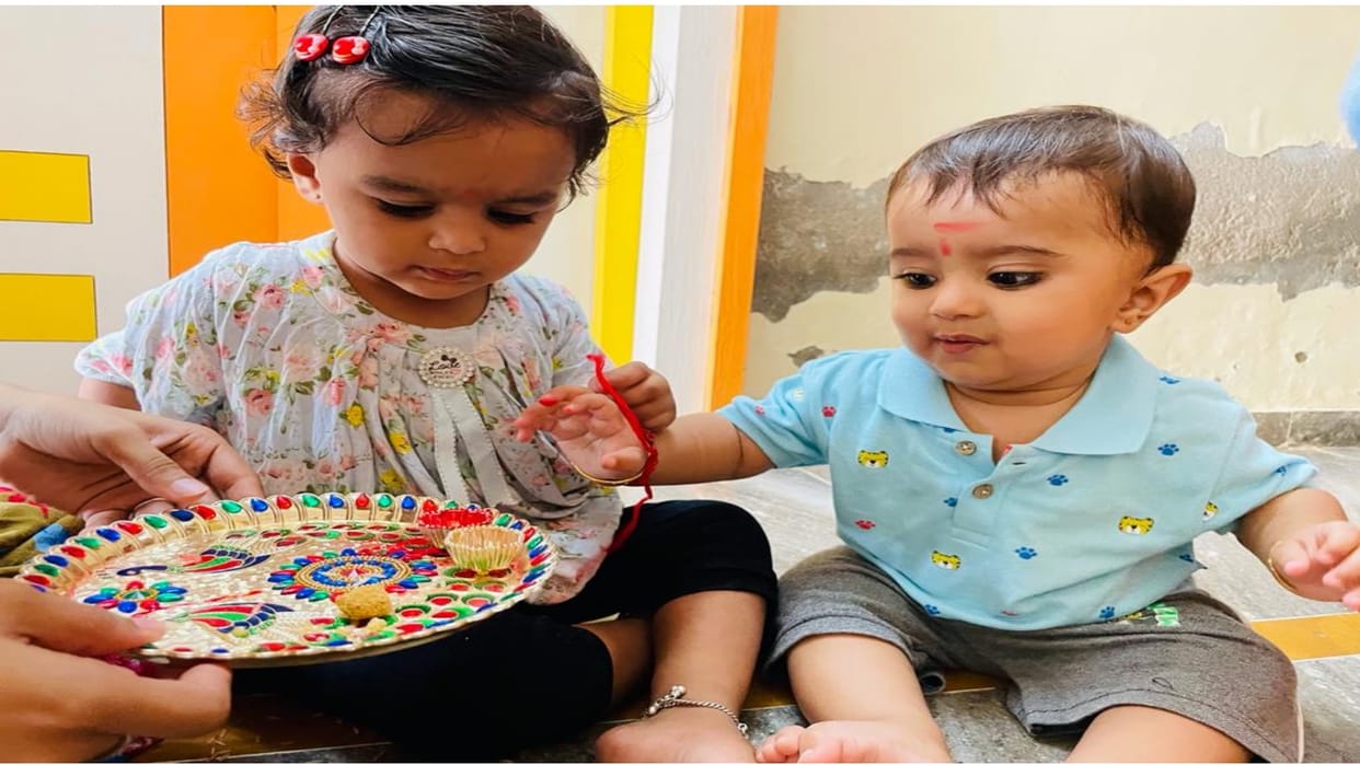Rajasthan Rakhi will be tied from 9.02 pm two hours 11 minutes auspicious time to tie rakhi to sister