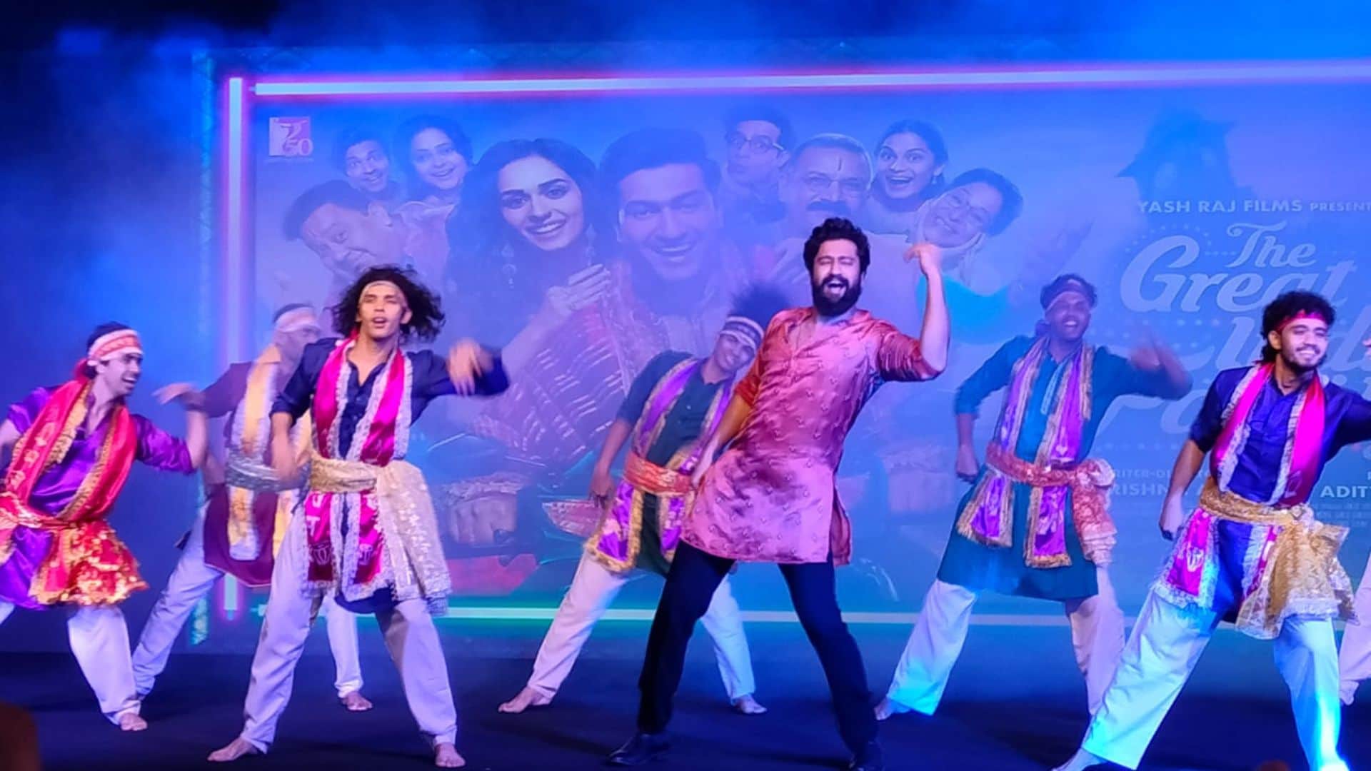 the great indian family first song kanhaiya twitter pe aaja release vicky kaushal as bhajan kumar