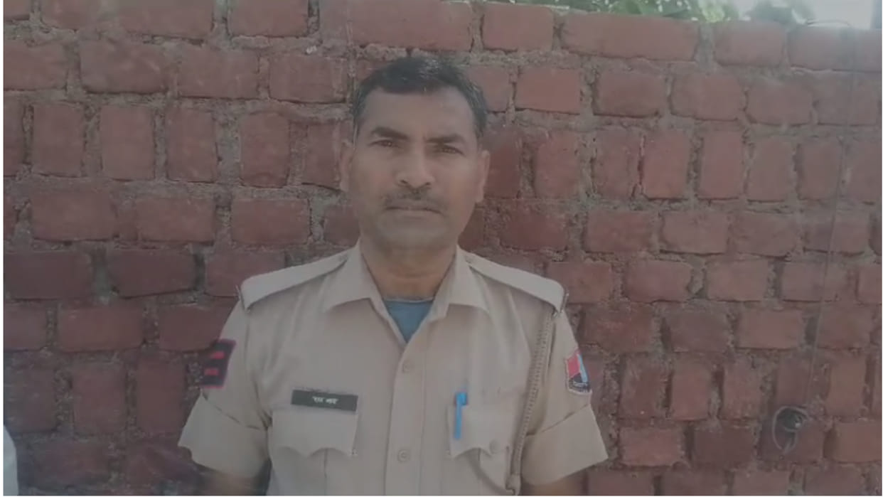 Dholpur One dead two injured in collision between car and truck on NH-123