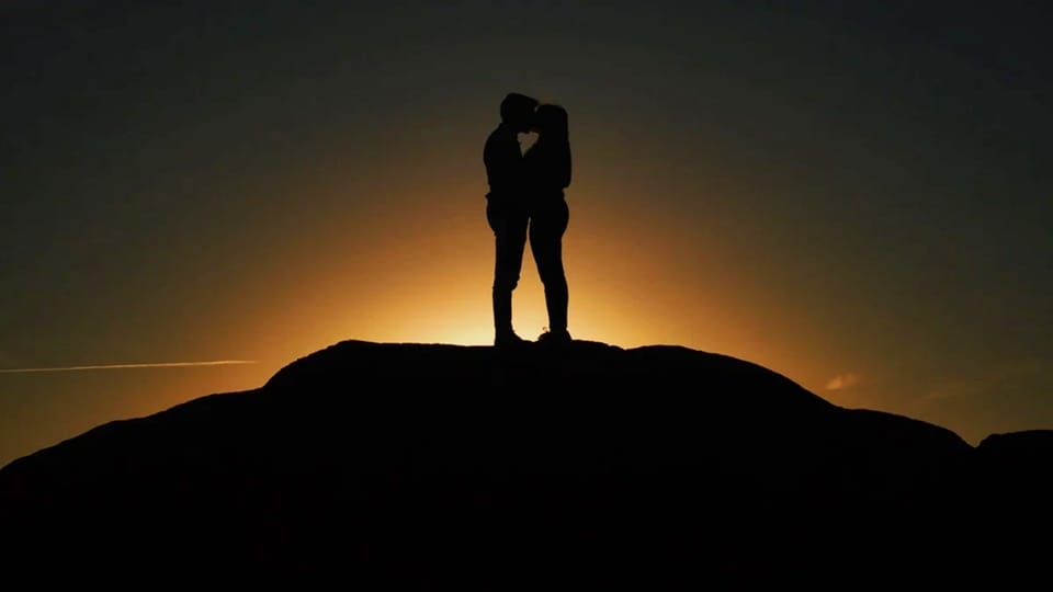 Report says Chinese Man Ruptures Eardrum After Kissing His Girlfriend For 10 Minutes