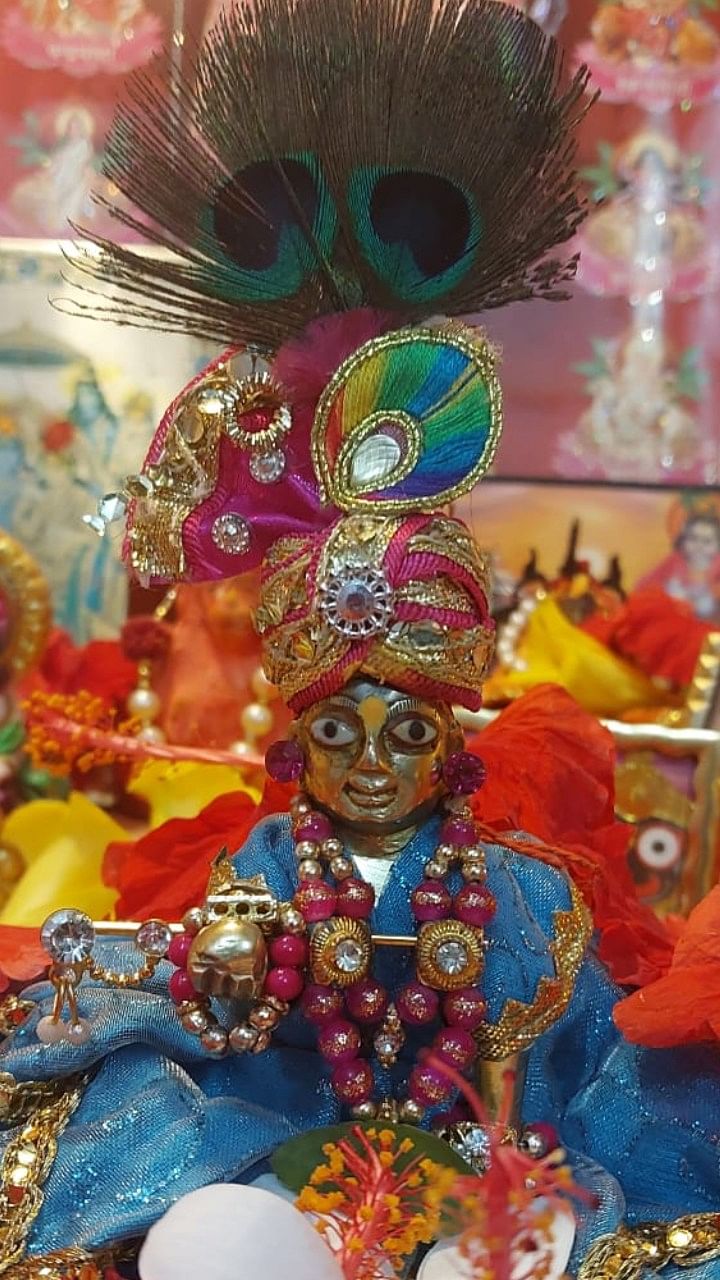 Ecommall Laddu Gopal विंटर ड्रेस साइज़ 4 ऊनी ड्रेस सेट (कृष्ण आइडल के लिए  वूलेन कपड़े कॉम्बो) गरम कपडे (2 का सेट) : Amazon.in: घर और किचन