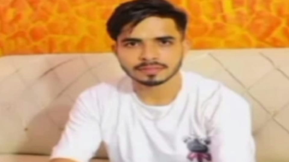 Amroha: BBA student died due to heart attack, Nitesh was found unconscious in  bathroom