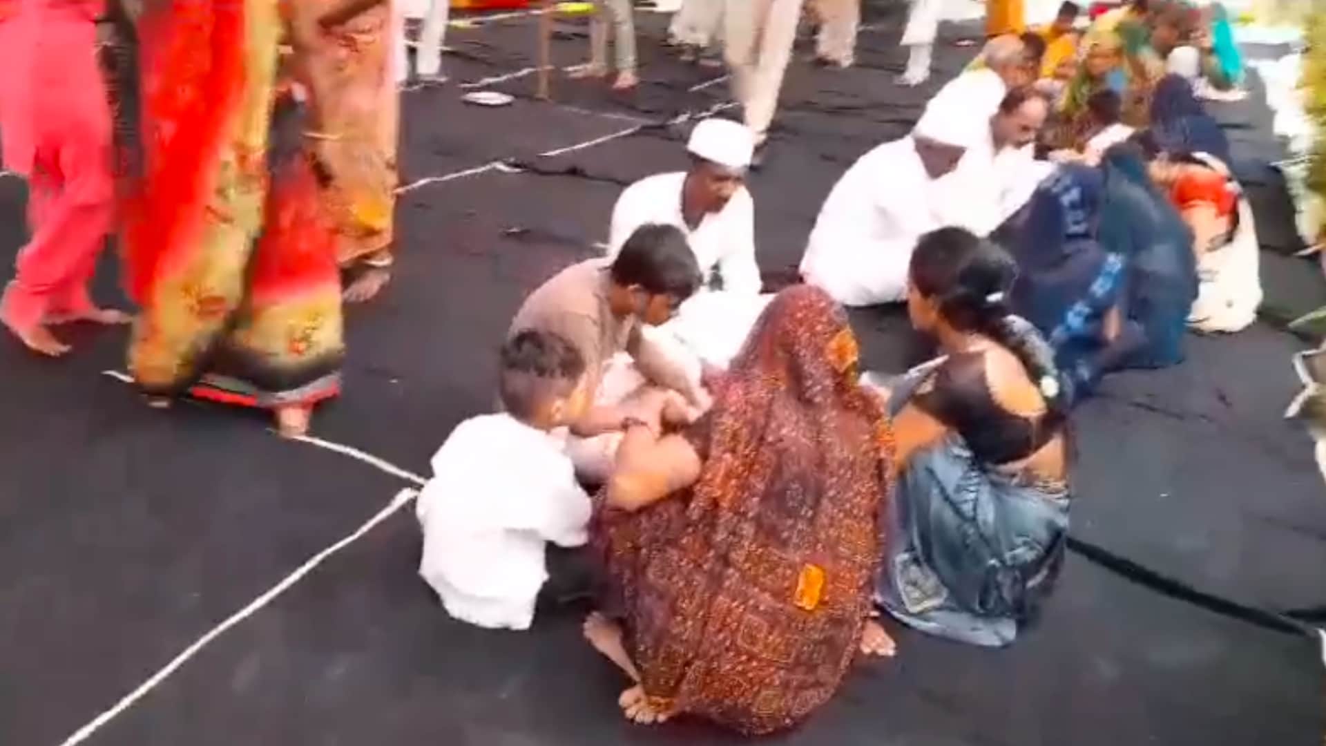Festival celebrated in the jails of the state, sisters' love decorated on the lonely wrists of prisoners