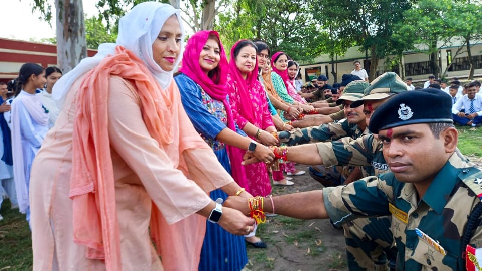 jammu kashmir: little girls tying rakhi to jawans guarding borders of nation and distributed sweets