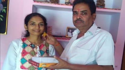 UPPCS J Result in Lakhimpur Kheri lawyer father s daughter Priyanka Diwakar passed exam