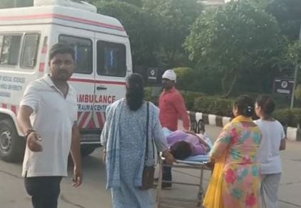 BHU research student cuts the vein of her hand in the hostel, shocking reason revealed!