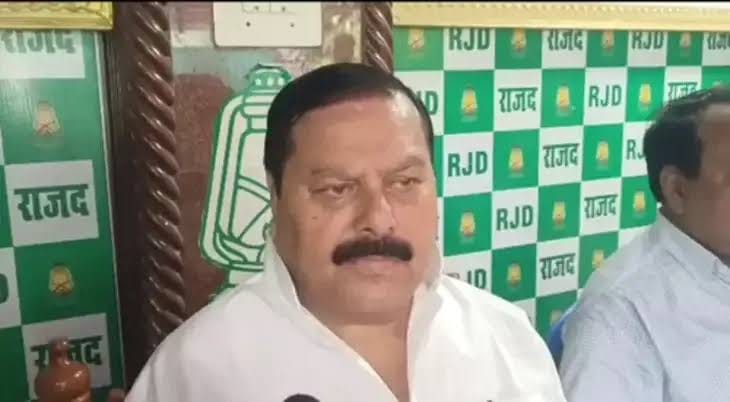 Bihar Police registered case against RJD minister surendra yadav of Nitish Kumar Bihar govt, is he Anti women