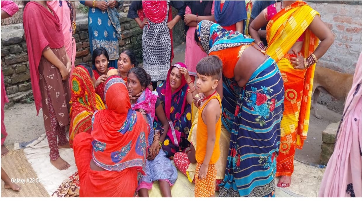 Bettiah Rakshabandhan festival remains incomplete youth dies after being hit by bike rider