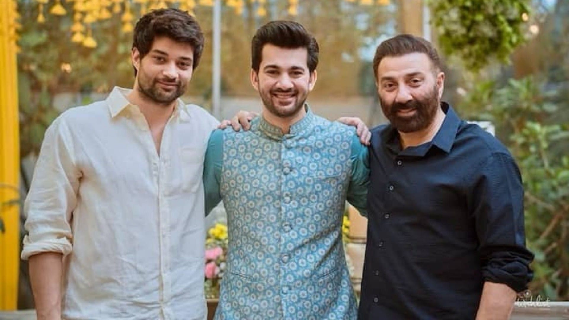 Gadar 2 star Sunny Deol dislikes Alcohol says he does not understand why people drink Its so bitter bad smell