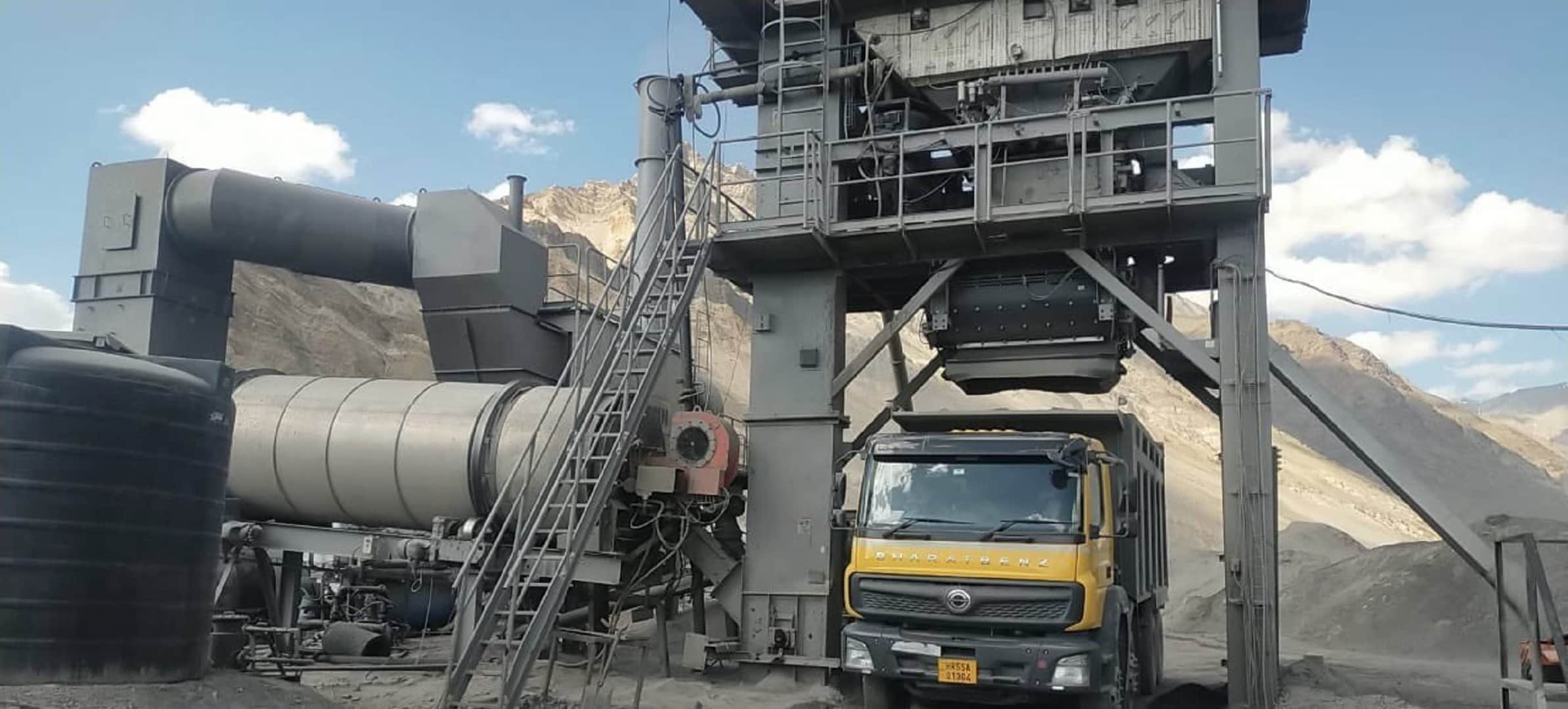 Nitin Gadkari shares images of Kargil-Zanskar Intermediate Lane on National Highway 301 in Ladakh