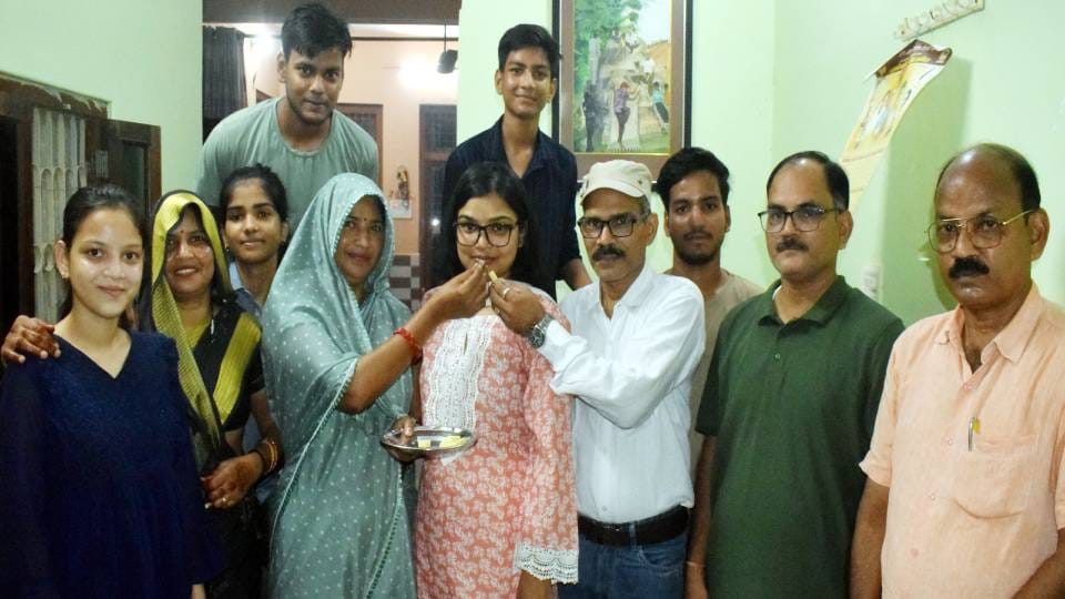 Rashmi Singh of Kasganj has secured third position in state merit in PCSJ